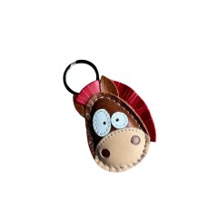 Lovacska figurás bőr kulcstartó