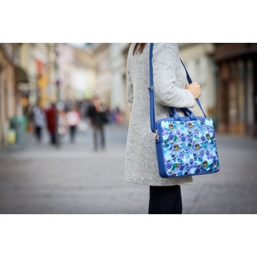 Kloé laptoptáska fekete/ fekete 3d hullámminta