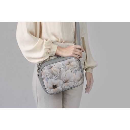 Írisz maxi válltáska fekete/ nyuszik